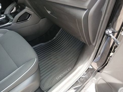 Used 2024 Chevrolet TrailBlazer LT w/ LT Cold Weather Package FWD image 22