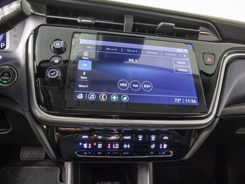 Used 2022 Chevrolet Bolt EUV Premier image 26