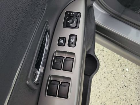 Used 2024 Mitsubishi Outlander Sport SE AWD/4WD image 22