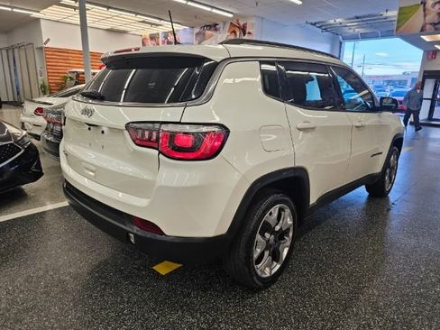 Used 2020 Jeep Compass Limited image 4