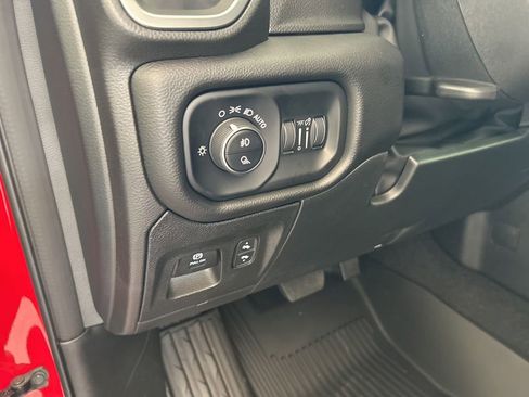 New 2025 RAM 1500 Big Horn image 38