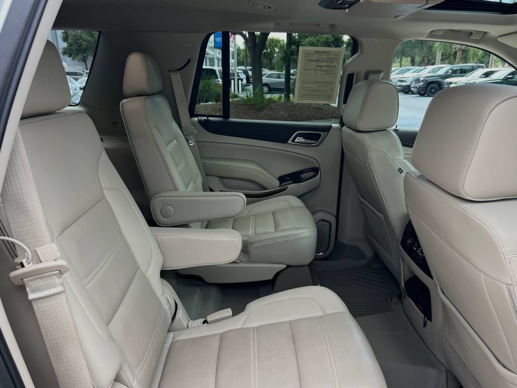 Used 2020 GMC Yukon Denali w/ Denali Ultimate Package RWD image 23