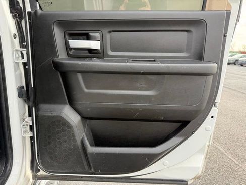 Used 2019 RAM 2500 Tradesman w/ Safety Group image 35