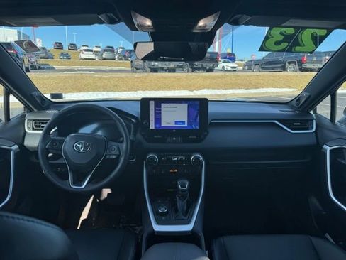 Used 2023 Toyota RAV4 XSE image 16