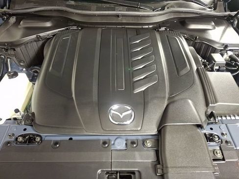 Used 2025 MAZDA CX-70 3.3 Turbo w/ Preferred Package AWD/4WD image 29