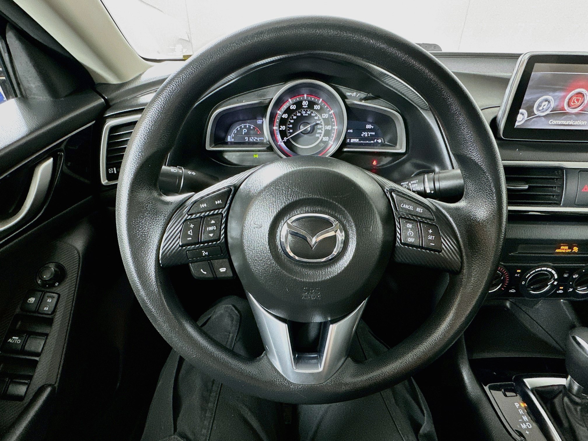 Used 2016 MAZDA MAZDA3 i Sport w/ Preferred Equipment Package FWD image 11