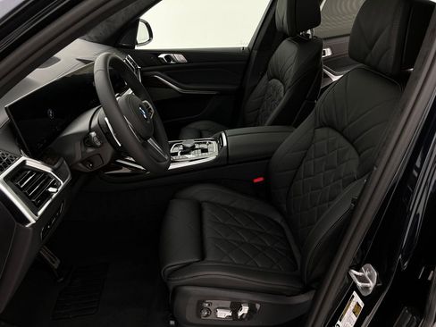 New 2026 BMW X7 xDrive40i image 9