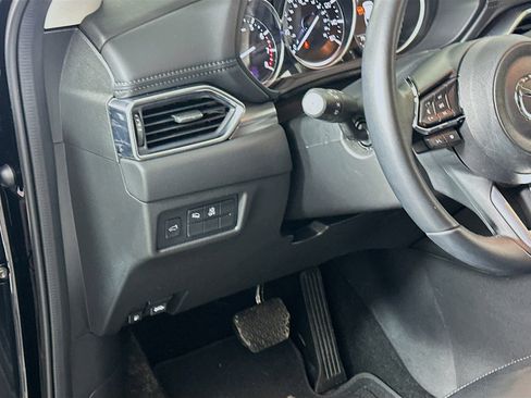 Used 2025 MAZDA CX-5 AWD 2.5 S w/ Preferred Package image 16