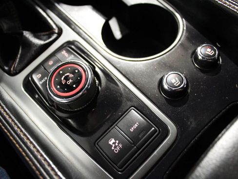 Used 2021 Nissan Maxima SR w/ Sport Mat Group FWD image 15