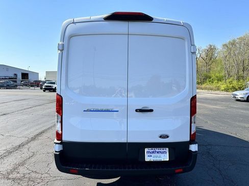 Used 2023 Ford E-Transit Medium Roof image 6