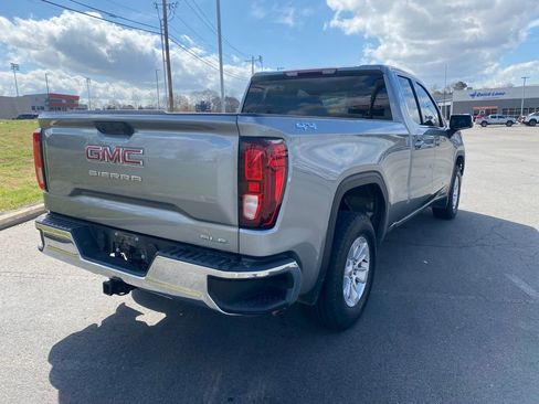 Used 2023 GMC Sierra 1500 SLE AWD/4WD image 6
