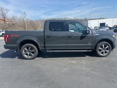 Used 2017 Ford F150 XLT w/ Equipment Group 302A Luxury image 4