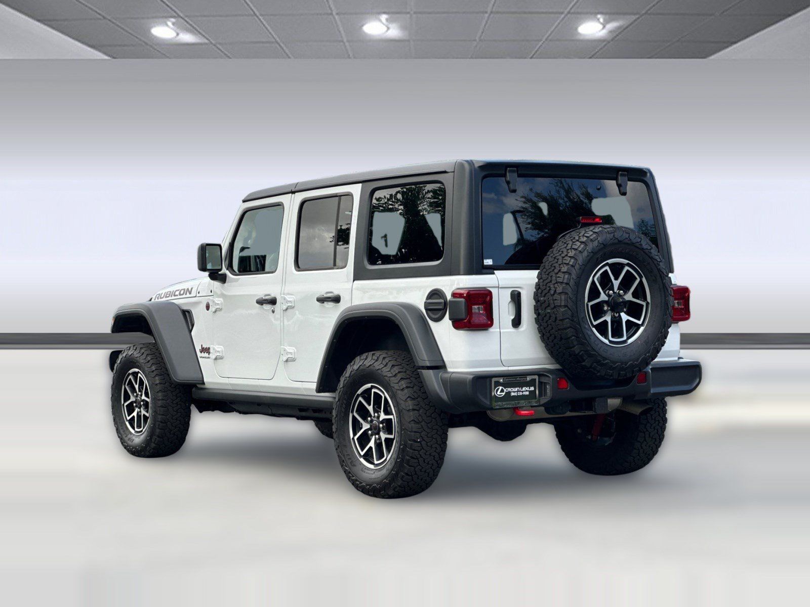 Used 2026 Jeep Wrangler Unlimited Rubicon AWD/4WD image 3