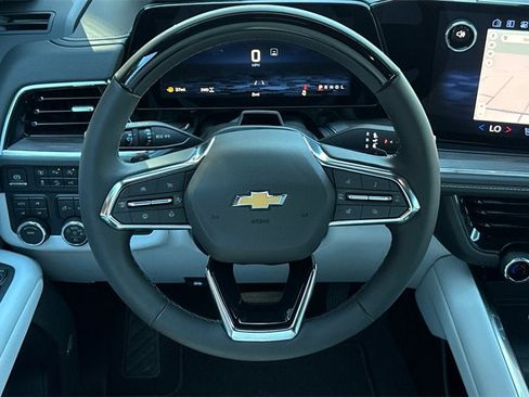 New 2026 Chevrolet Suburban Premier image 14