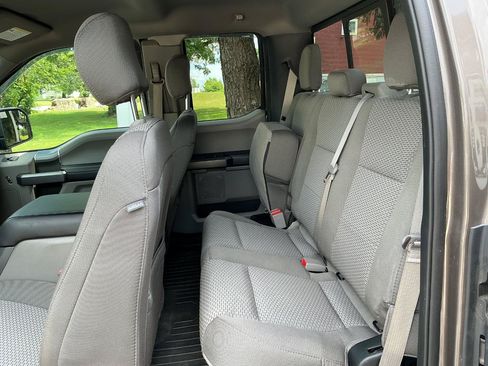 Used 2020 Ford F150 XLT w/ Equipment Group 302A Luxury AWD/4WD image 16