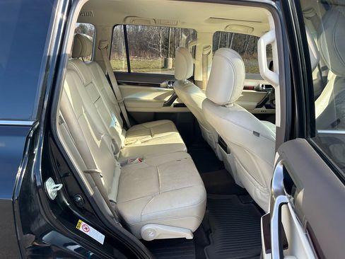 Used 2016 Lexus GX 460 Luxury image 26