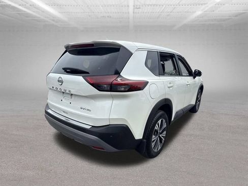 Used 2023 Nissan Rogue SV AWD/4WD image 9