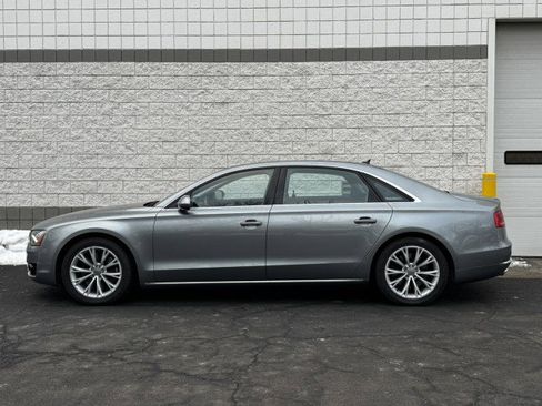 Used 2011 Audi A8 L 4.2 image 13