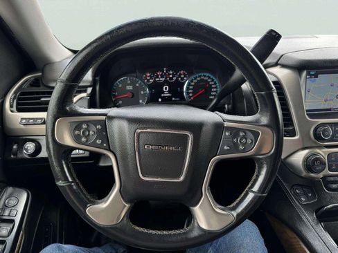 Used 2018 GMC Yukon XL Denali w/ Denali Ultimate Package AWD/4WD image 31