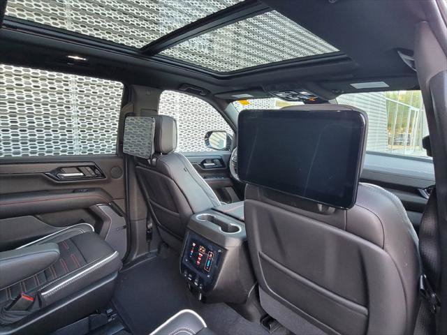 Used 2026 GMC Yukon AT4 Ultimate w/ LPO, Illumination Package AWD/4WD image 27