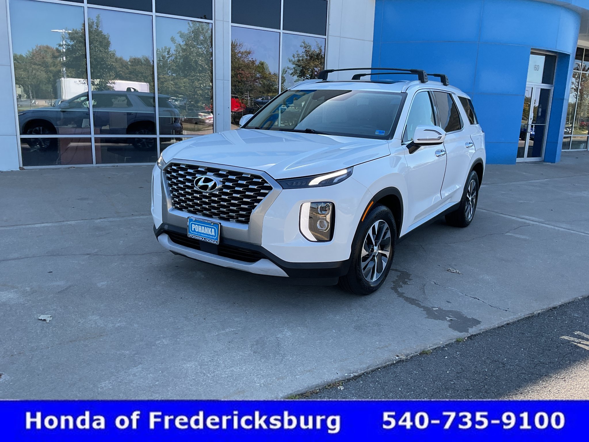 Used 2021 Hyundai Palisade SEL FWD image 2