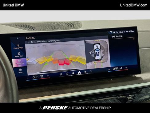 Used 2025 BMW X5 xDrive50e image 9