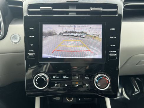 Used 2023 Hyundai Tucson SEL image 19