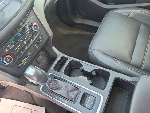 Used 2018 Ford Escape SEL AWD/4WD image 19