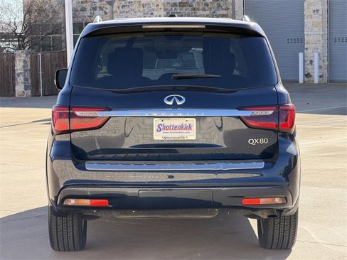 Used 2018 INFINITI QX80 4WD w/ Deluxe Technology Package image 7