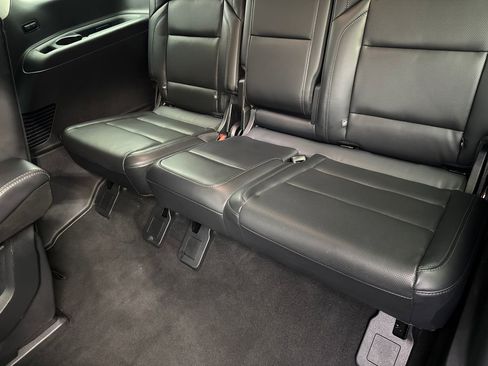 Used 2025 Lincoln Navigator Reserve AWD/4WD image 39