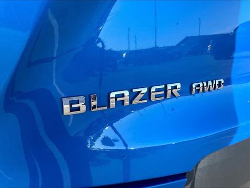 Used 2024 Chevrolet Blazer LT w/ Convenience Package AWD/4WD image 26
