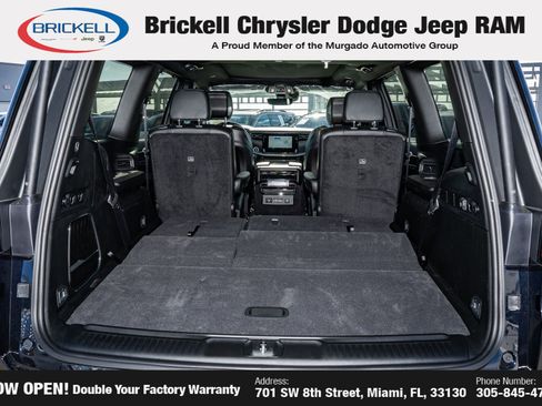 New 2025 Jeep Wagoneer Series II w/ Convenience Group I image 10