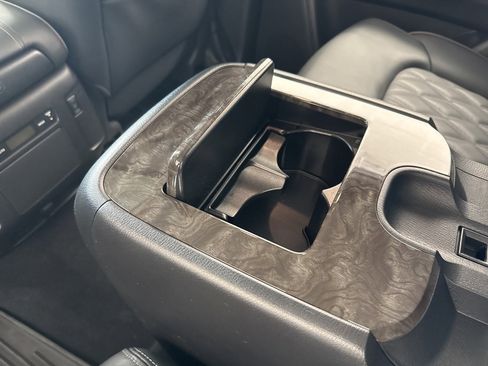 Used 2024 Nissan Armada Platinum w/ Captain's Chairs Package image 46