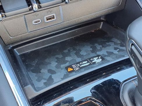 Used 2026 GMC Canyon AT4 w/ AT4 Premium Package image 14