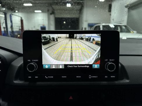 Used 2024 Honda CR-V EX image 25