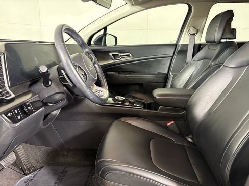 Used 2023 Kia Sportage EX AWD/4WD image 21