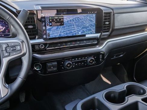 Used 2025 Chevrolet Silverado 3500 LT w/ Trail Boss Package AWD/4WD image 19