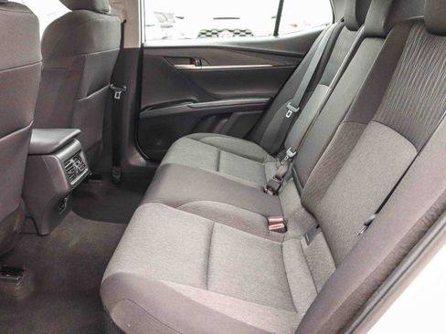 Certified 2025 Toyota Camry SE AWD/4WD image 18