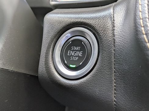 Certified 2024 Chevrolet Suburban Premier AWD/4WD image 44