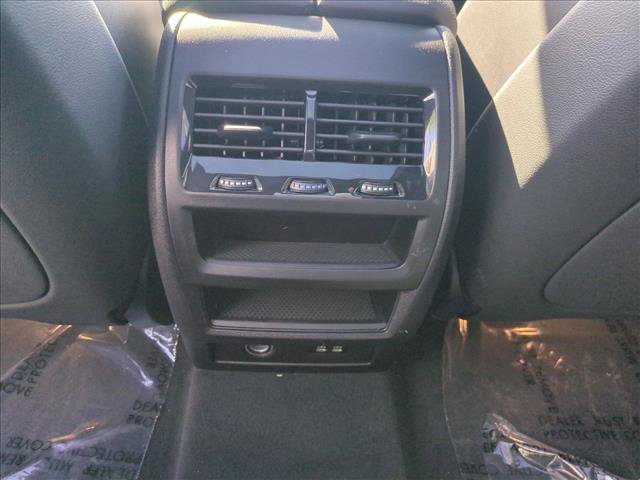 Used 2026 BMW X5 xDrive40i AWD/4WD image 18