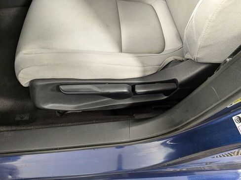 Used 2018 Honda Accord LX image 15