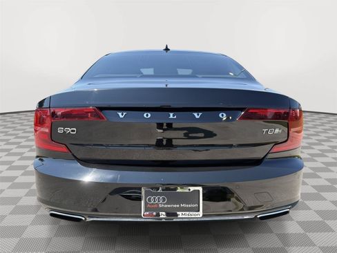 Used 2019 Volvo S90 T8 Inscription w/ Luxury Package AWD/4WD image 4