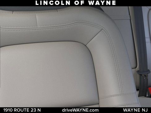 New 2026 Lincoln Corsair Premiere AWD/4WD image 16