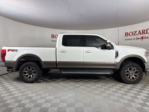 Used 2022 Ford F250 Lariat w/ Lariat Ultimate Package image 9