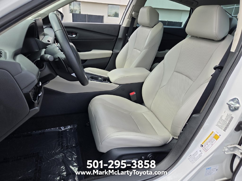 Used 2025 Honda Accord Touring image 9