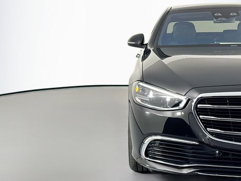 New 2025 Mercedes-Benz S 580 4MATIC Sedan image 13