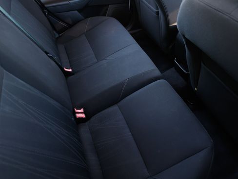 Used 2015 Ford Focus SE image 12