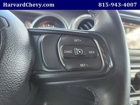 Used 2023 Jeep Gladiator Sport image 18