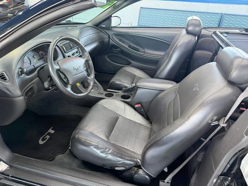 Used 2002 Ford Mustang GT RWD image 26