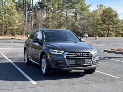 Used 2019 Audi Q5 2.0T Premium Plus w/ Premium Plus Package